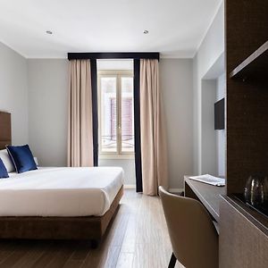 Camera standard con letto king size